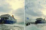 Τεράστια κύματα «καταπίνουν» το λιμάνι της Τήνου την ώρα που πλοίο αποβιβάζει κόσμο