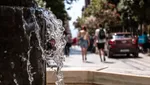 Νέο έκτακτο δελτίο ΕΜΥ για τον καύσωνα μέχρι την Κυριακή: Αρχίζουν τα 43άρια