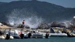Καιρός: «Καμίνι» η χώρα, μελτέμια έως 8 μποφόρ