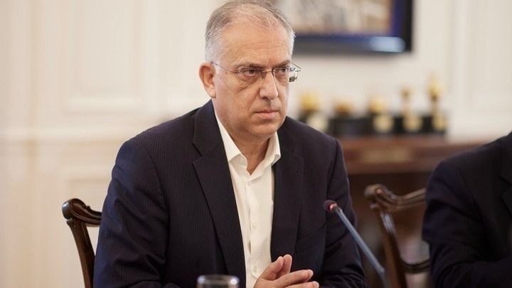 Τάκης Θεοδωρικάκος: Σε 10 μήνες τα πρώτα 35 χιλιόμετρα της επέκτασης του φράχτη στον Έβρο - Ετοιμότητα και στα νησιά