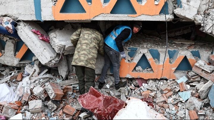 Και 4ο παιδί εντοπίστηκε ζωντανό από τους διασώστες της ΕΜΑΚ στην Τουρκία - Ξεπέρασαν τους 11.200 οι νεκροί