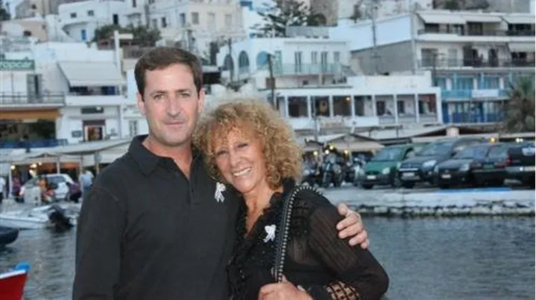 Νάξος: Απαγχονισμένος γιος δημοσιογράφου - Τον βρήκε νεκρό η σύζυγός του