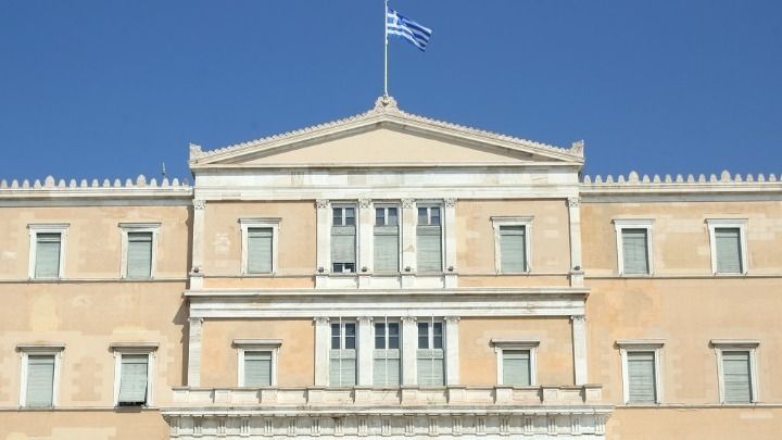 Ψηφίστηκε η ρύθμιση-«μπλόκο» στο κόμμα Κασιδιάρη από ΝΔ και ΠΑΣΟΚ - Απείχε ο ΣΥΡΙΖΑ