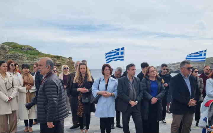 Περιοδεία της Μαρίας Χανιώτη στην Άνδρο