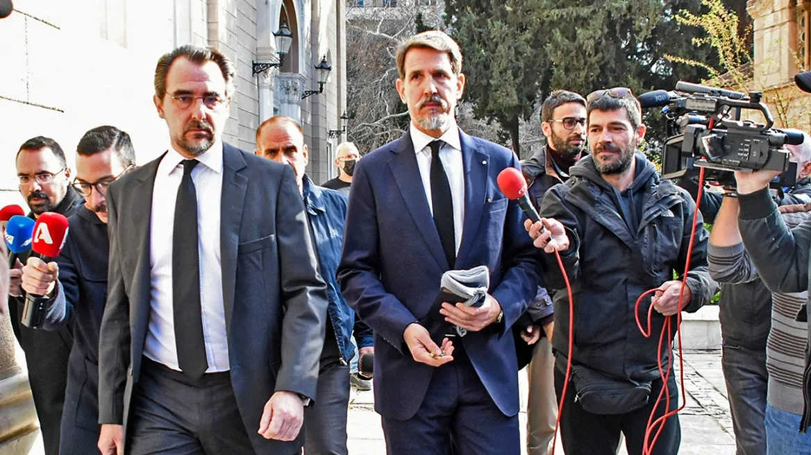 Παύλος και Νικόλαος: Είμαστε Έλληνες, το Γλύξμπουργκ δεν είναι δικό μας όνομα