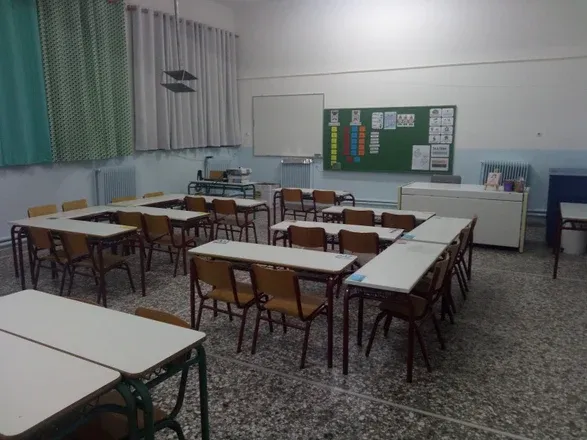 Σύλλογος Γονέων και Κηδεμόνων 1ου Δημοτικού Σχολείου Παροικιάς: Αυτά είναι τα προβλήματα του σχολείου