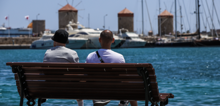 Aνεβαίνει η θερμοκρασία - Επιμένει το μελτέμι στο Αιγαίο