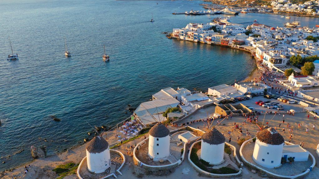 Μύκονος: Διαρροή λυμάτων στο παλιό λιμάνι – Έφυγε ο κόσμος από τα μαγαζιά