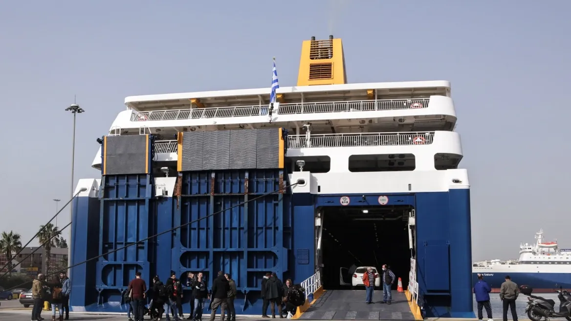 Απεργία σήμερα από την ΠΝΟ - Δεμένα τα πλοία στα λιμάνια μέχρι τα μεσάνυχτα