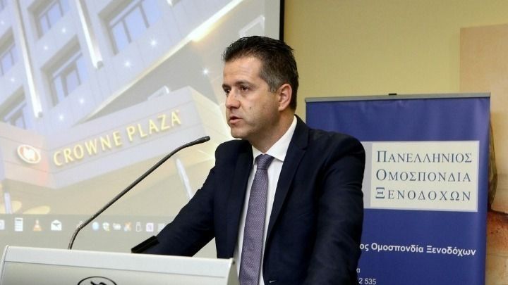 Αλλάζει σελίδα η Πανελλήνια Ομοσπονδία Ξενοδόχων - Ο Γρηγόρης Τάσιος δίνει τη σκυτάλη στη νέα διοίκηση