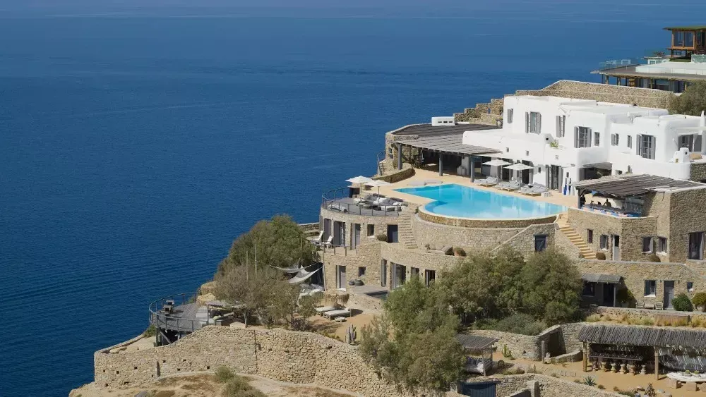 The Cape: Τιμή ρεκόρ για την πιο προνομιακή βίλα της Μυκόνου