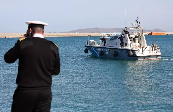 Νέα συγκέντρωση μεταναστών σε πλοίο στη Ρόδο - Δύο συλλήψεις