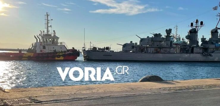 Θεσσαλονίκη: Ρυμουλκήθηκε το ιστορικό «Βέλος»