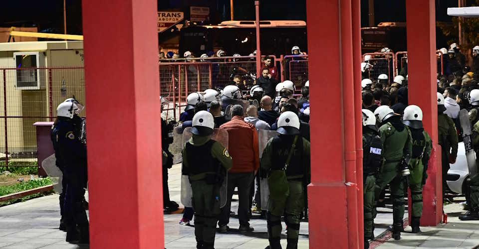 Κρίσιμη αλλά σταθερή η κατάσταση του τραυματισμένου αστυνομικού - Έχει κάκωση μηριαίας αρτηρίας