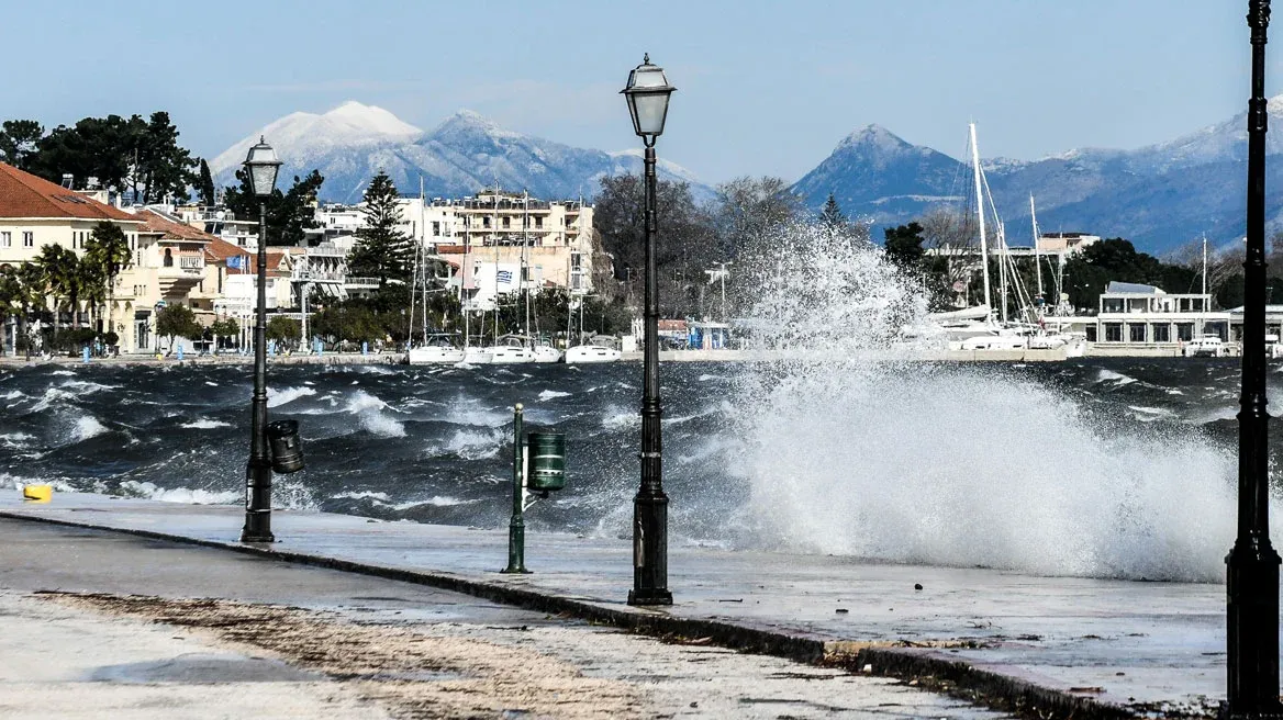 Καιρός: Υποχωρούν οι άνεμοι, ανεβαίνει η θερμοκρασία - Πού θα κάνουν Ανάσταση και Πάσχα με βροχές