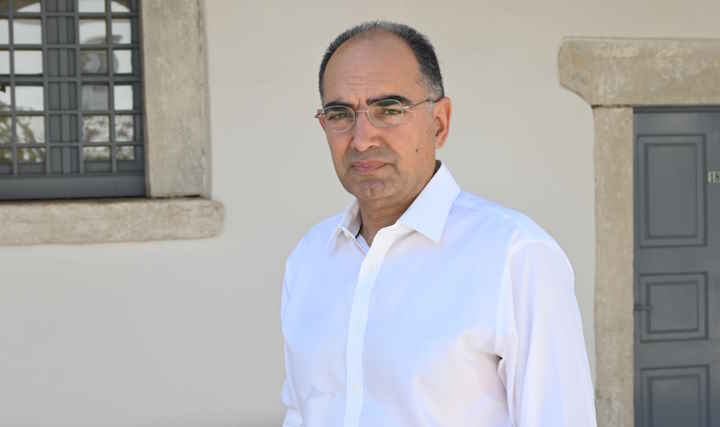 Επιστολή Μπιζά προς την Υφυπουργό Παιδείας για την λειτουργία τμημάτων της Σχολής Ανώτερης Επαγγελματικής Κατάρτισης Σύρου, στην Πάρο