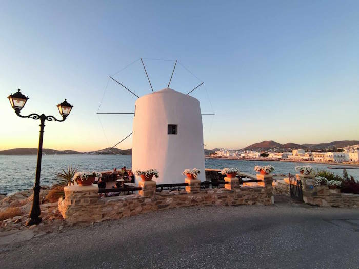 Η Πάρος στους κορυφαίους προορισμούς για ταξίδια στην Ευρώπη την Άνοιξη