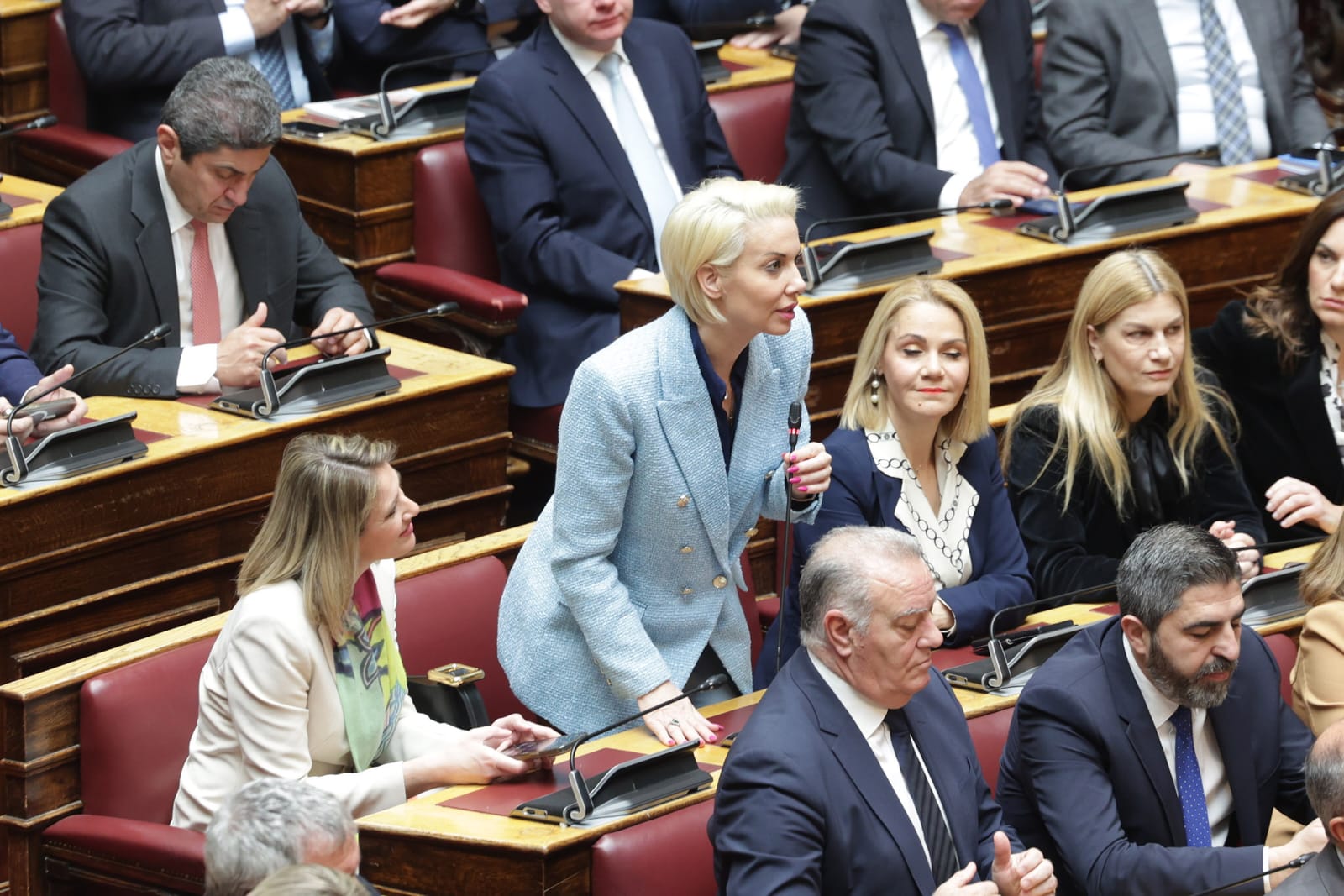 Παρέμβαση της Κατερίνας Μονογυιού για την αντιμετώπιση της λειψυδρίας στις Κυκλάδες