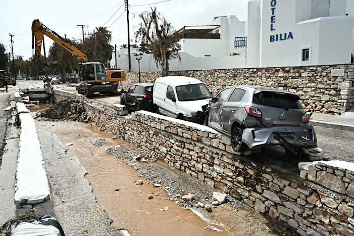 Ξεροπόταμος Νάουσας: Με πάνω από 360.000 κυβικά μέτρα νερού “χτύπησε” την Νάουσα (ανάλυση - εικόνες)