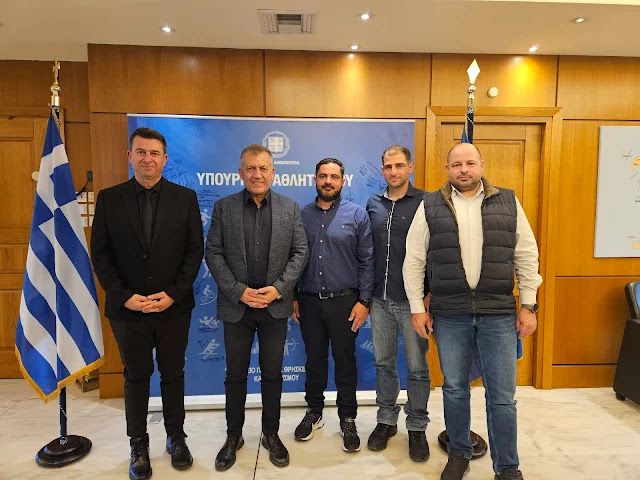 Συνάντηση Λιμενικών με τον Γιάννη Βρούτση