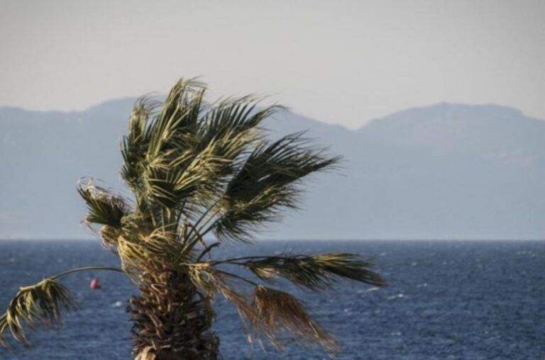 Kαιρός: Μικρή πτώση της θερμοκρασίας – Έως 33 το θερμόμετρο, έως 8 μποφόρ οι άνεμοι