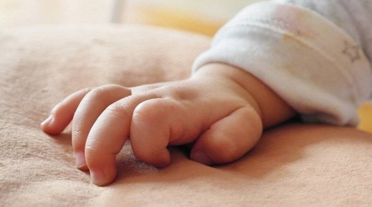 H Ένωση Γονέων για τον άδικο χαμό του βρέφους στο νησί μας