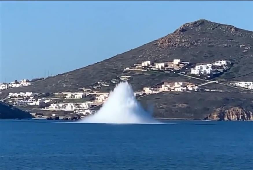 Η στιγμή εξουδετέρωσης νάρκης στη Νάξο - Εντυπωσιακό βίντεο