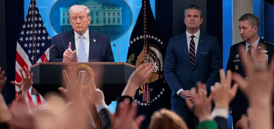 Αντίστροφη μέτρηση για το τελεσίγραφο του Τραμπ στο Ιράν- «Παραληρηματικές οι απειλές σου» απαντά η Τεχεράνη