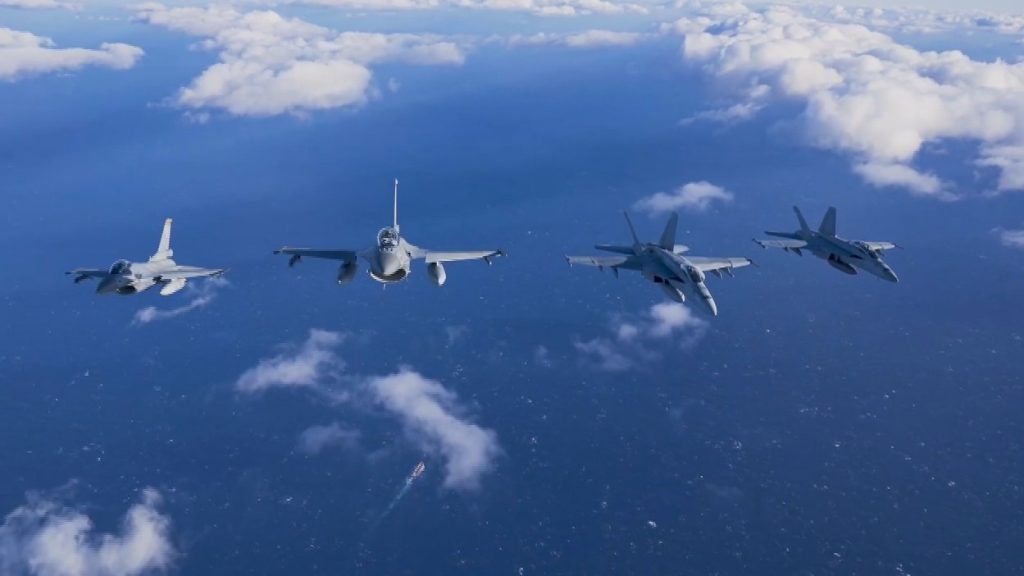 Τουρκική παρενόχληση του αεροσκάφους του Νίκου Δένδια και των υπουργών Άμυνας Γαλλίας και Ολλανδίας
