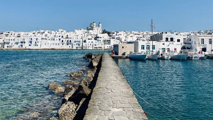 "Φωτιά" οι τιμές του real estate στην Πάρο - Κρατά τα πρωτεία η Μύκονος