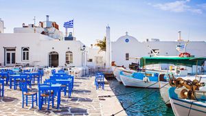 Capital.gr: Γιατί η Πάρος έχει γίνει το νέο hot spot της Ελλάδας
