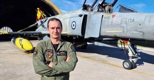 Πτώση Phantom F-4: Η Ελλάδα αποχαιρετά σήμερα και τον σμηναγό Τσιτλακίδη