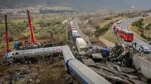 Hellenic Train: Με €42.000 αποζημιώνει τους συγγενείς των θυμάτων στα Τέμπη