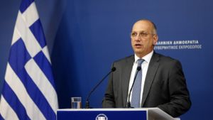 Γ. Οικονόμου: Δεν πείθει κανέναν ο κ. Τσίπρας που εξακολουθεί να έχει δίπλα του τους καταδικασμένους Παππά και Παπαγγελόπουλο