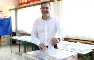 Στην Κυψέλη ψήφισε ο Αλέξης Τσίπρας: «Η αλλαγή είναι σήμερα στα χέρια του λαού μας»