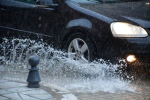 Καιρός: Βροχές και καταιγίδες και σήμερα Τρίτη - Πού θα είναι έντονα τα φαινόμενα