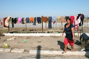 Παροικία Πάρου: Επιχείρηση "απελευθέρωσης" του πάρκινγκ από τους Ρομά