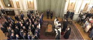 LIVE: Στο Προεδρικό Μέγαρο οι υπουργοί και υφυπουργοί για την ορκωμοσία