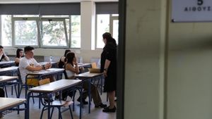 Στην τελική ευθεία οι Πανελλαδικές - Ολοκληρώνεται η σχολική χρονιά