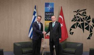 Συνάντηση Μητσοτάκη-Ερντογάν: Έγινε μια "ειλικρινής συζήτηση σε θετικό κλίμα"