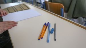 Πανελλαδικές 2023: Σε ποιες σχολές ανεβαίνουν οι βάσεις και σε ποιες πέφτουν