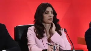 ΣΥΡΙΖΑ: Παραιτήθηκε η Πόπη Τσαπανίδου από εκπρόσωπος