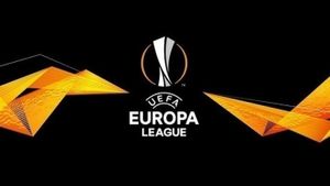 Ξεκίνημα Ολυμπιακού με Γκενκ, 14 ομάδες στην σέντρα