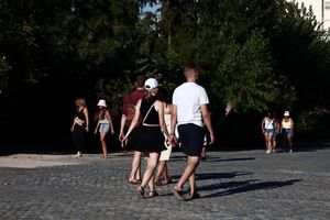 Ανεβαίνει ο υδράργυρος και εξασθενούν οι άνεμοι - Πού θα βρέξει