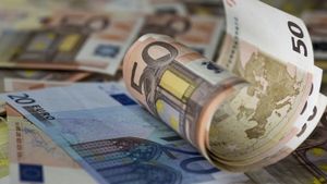 2,2 δισ. ευρώ σε 4.119.028 δικαιούχους από e-ΕΦΚΑ - ΔΥΠΑ έως την 1η Σεπτεμβρίου