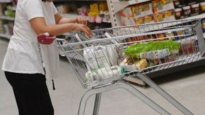 Ακρίβεια: Προ των πυλών η υλοποίηση του πρώτου πακέτου μέτρων στήριξης