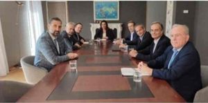 Εμποροεπαγγελματικός Σύλλογος Θήρας: Συνάντηση με την Υπουργό Τουρισμού Όλγα Κεφαλογιάννη