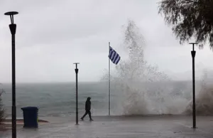 Επιδείνωση του καιρού από τη Δευτέρα κυρίως στα δυτικά της Θεσσαλίας - Έκτακτη διϋπουργική σύσκεψη