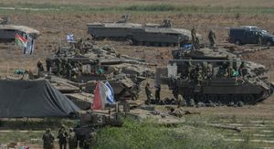 Πόλεμος στο Ισραήλ: Έτοιμη η επίθεση από αέρα, ξηρά και θάλασσα εναντίον της Χαμάς