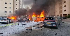 Το Ισραήλ κηρύσσει κατάσταση πολέμου - Αιφνιδιαστική επίθεση της Χαμάς - Εκτοξεύτηκαν 5.000 ρουκέτες - Ένοπλοι Παλαιστίνιοι μπήκαν στη χώρα
